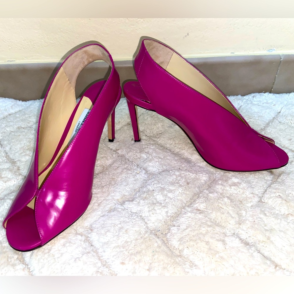 Jimmy Choo Heel in Magenta